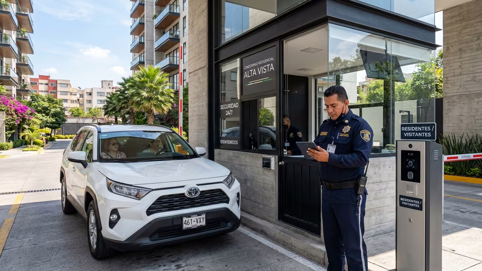 Caseta de seguridad moderna en Huixquilucan